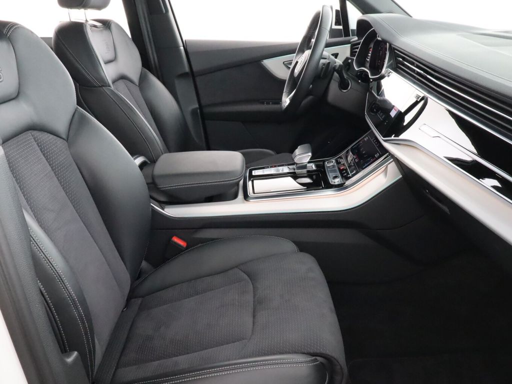 Audi Q7 2023