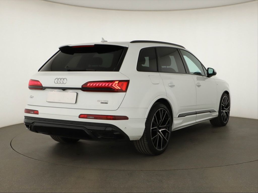Audi Q7 2023