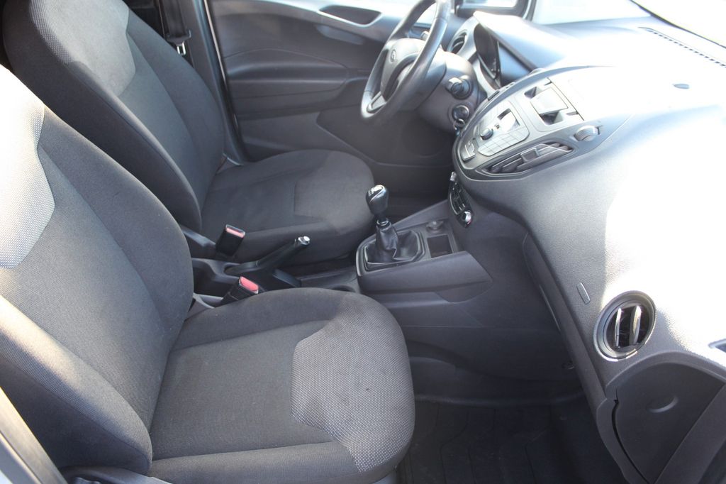 Ford Transit Courier 2019