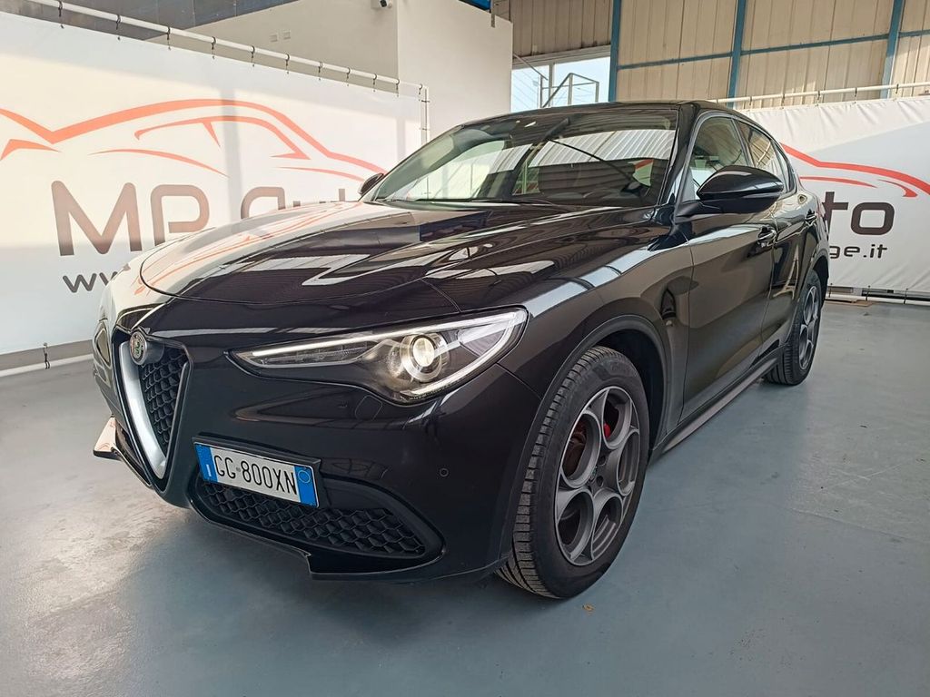 Alfa Romeo Stelvio 2021
