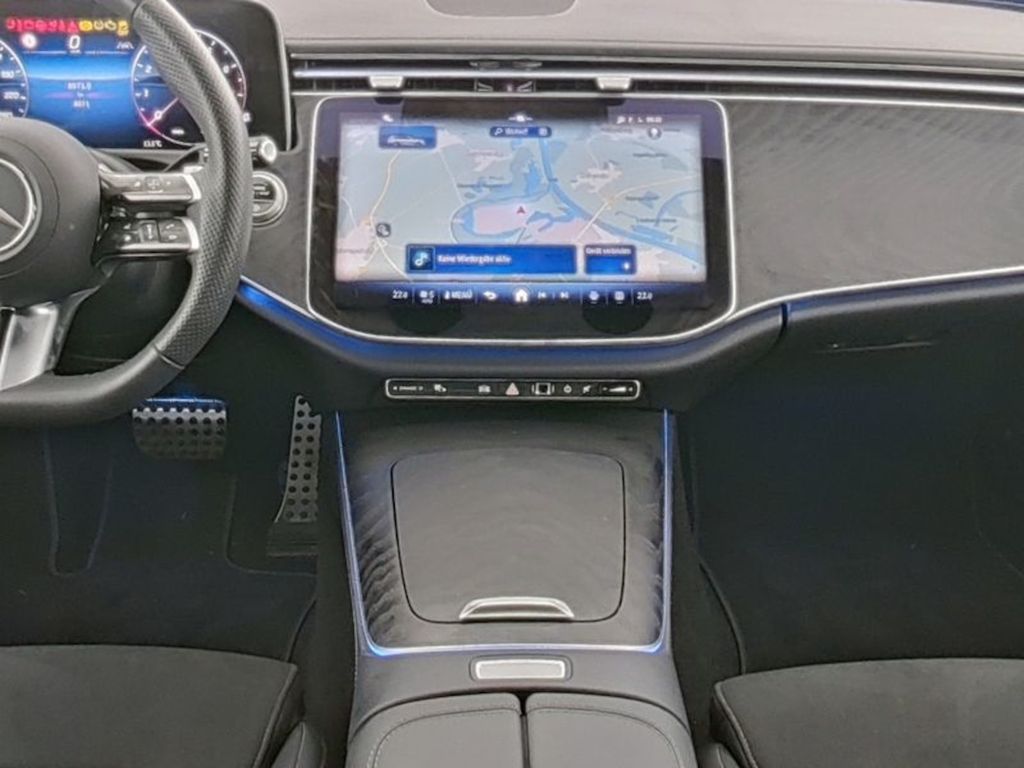 Mercedes-Benz E 200 2025