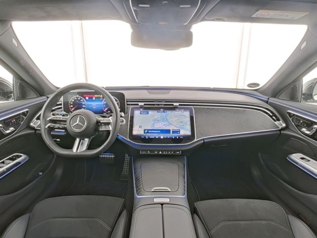 Mercedes-Benz E 200 2025