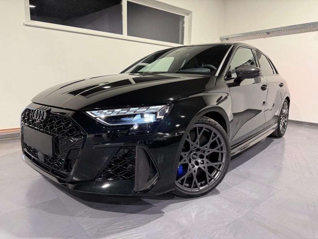 Audi RS3 2025