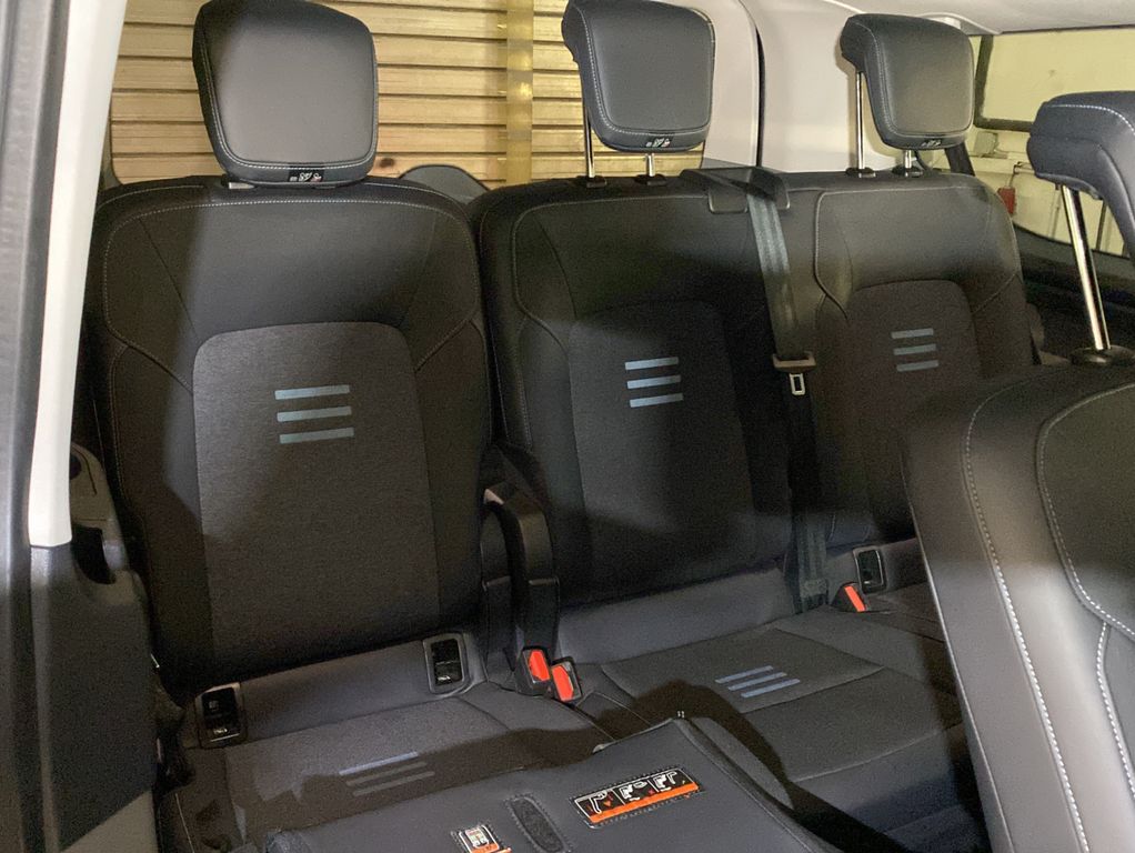 Ford Tourneo Custom 2025