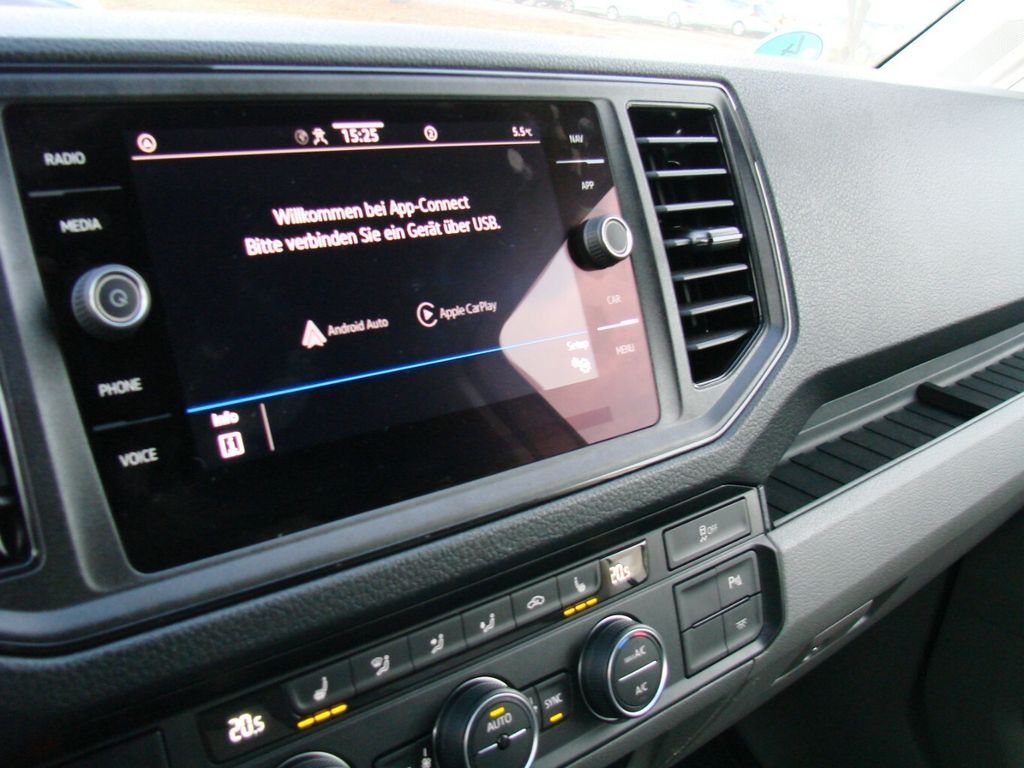 Volkswagen Crafter 2024