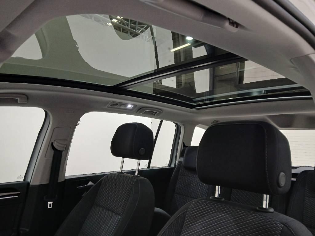 Volkswagen Touran 2024