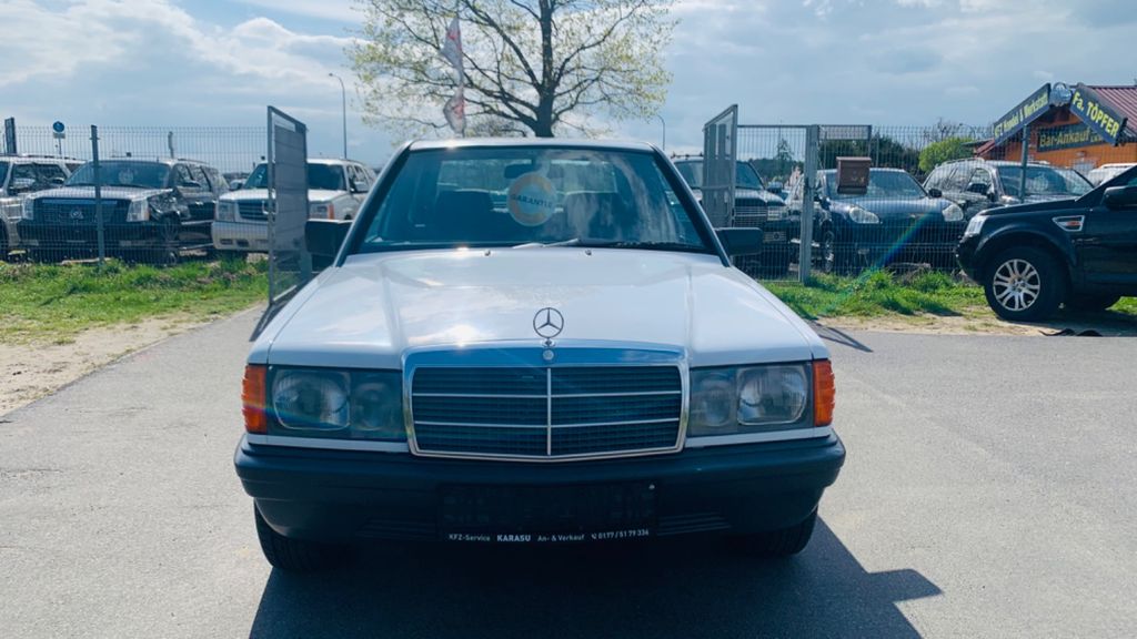 Mercedes-Benz 190 1987