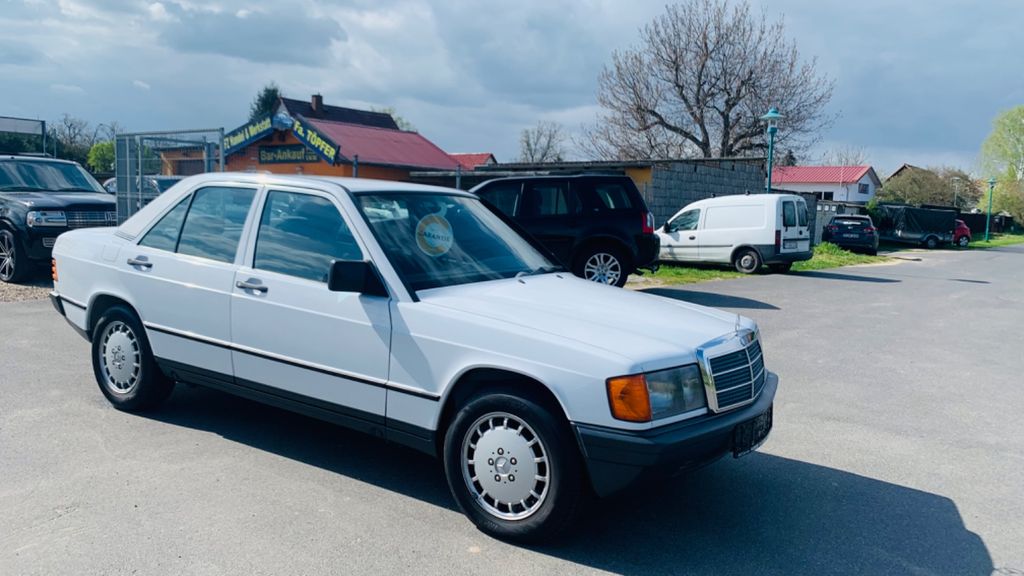Mercedes-Benz 190 1987
