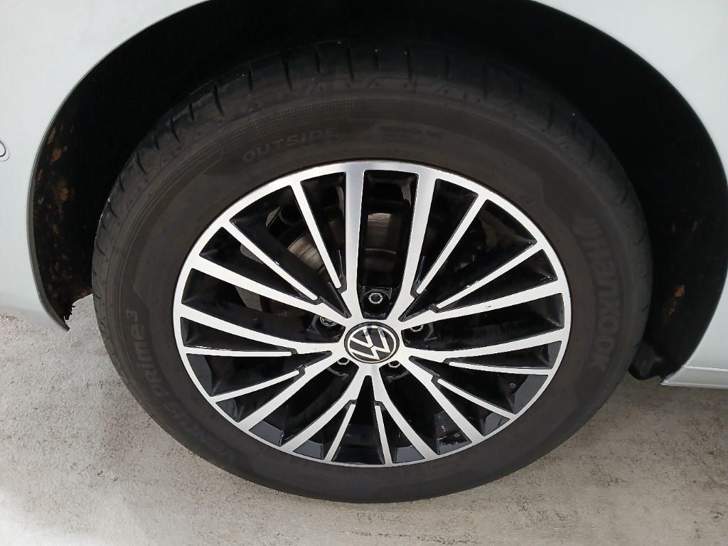 Volkswagen Touran 2024