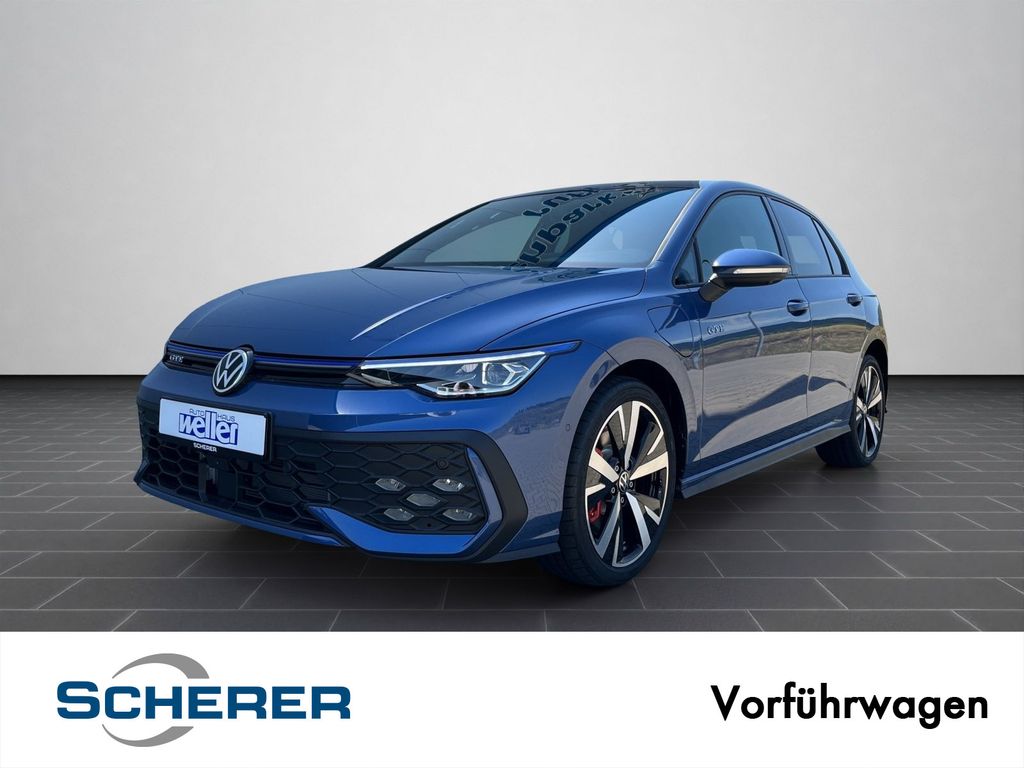 Volkswagen Golf 2025