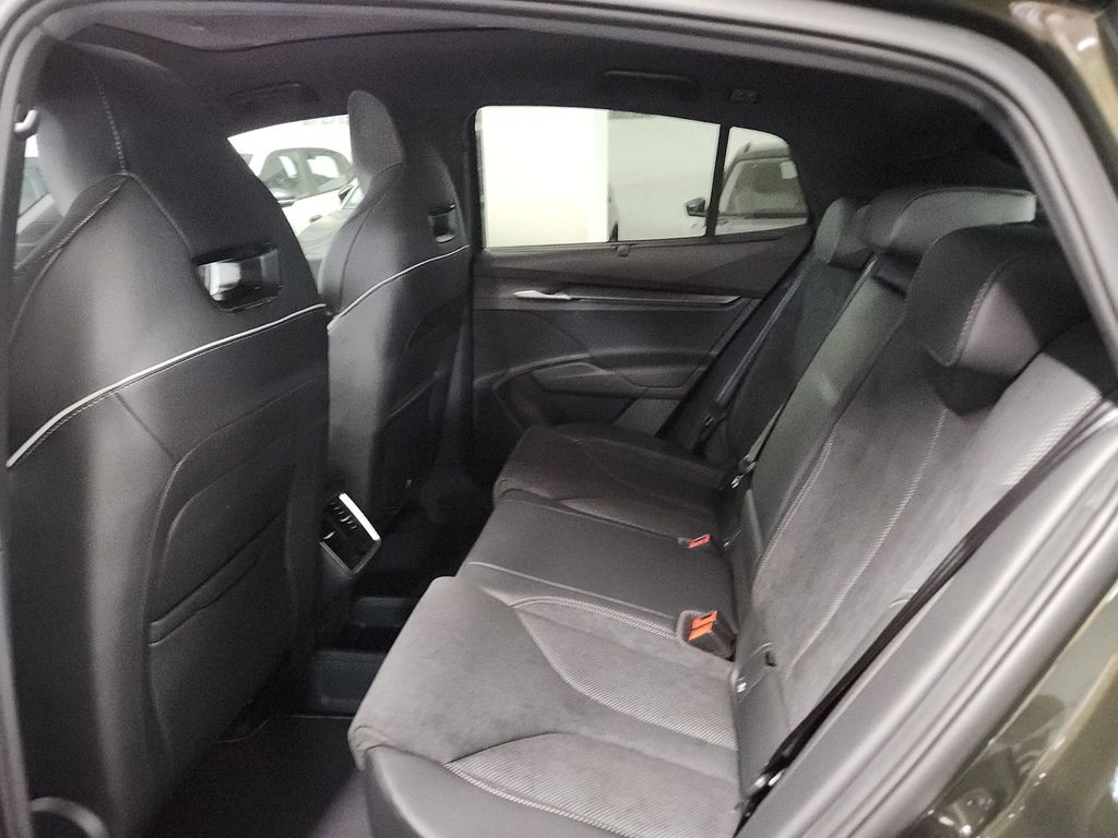 Skoda Enyaq 2025