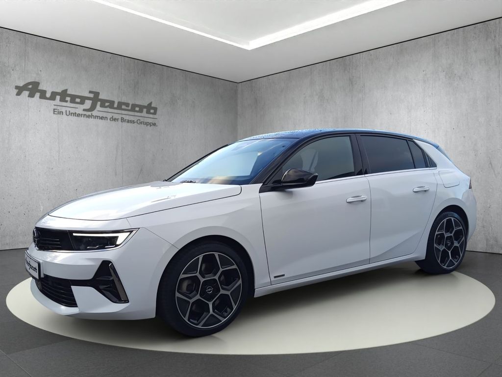 Opel Astra 2022
