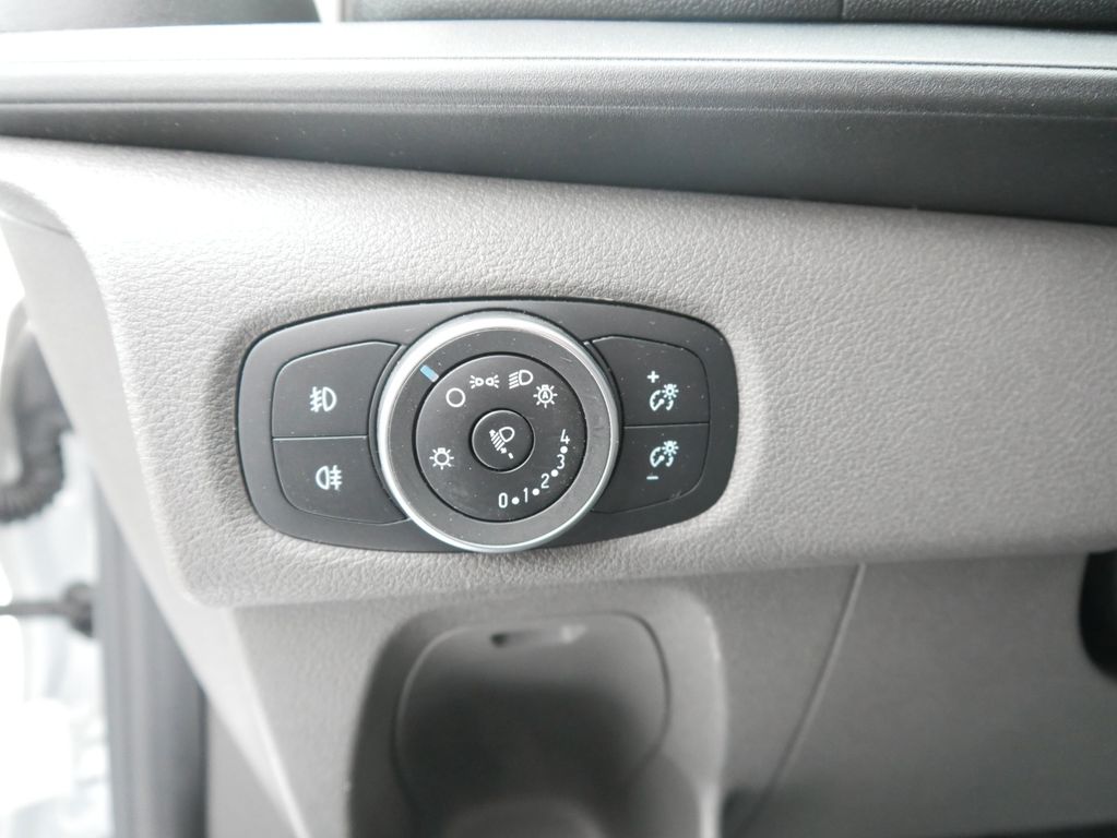 Ford Transit 2021