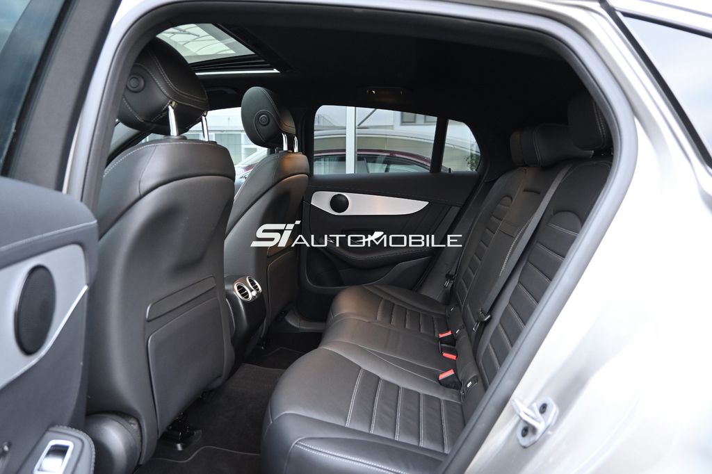 Mercedes-Benz GLC 300 2022