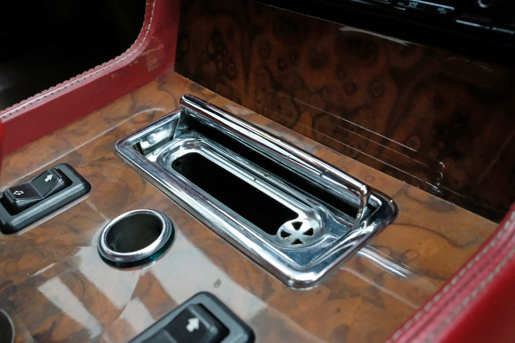 Aston Martin Lagonda 1986