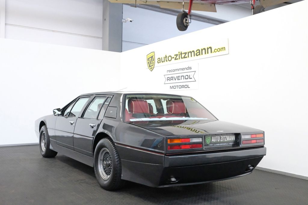 Aston Martin Lagonda 1986