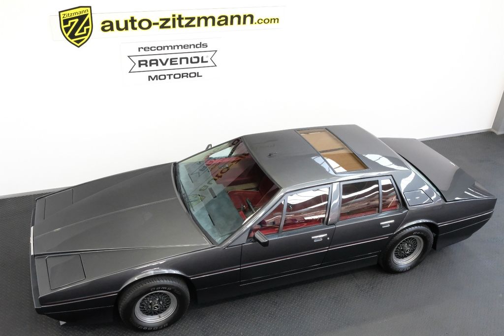 Aston Martin Lagonda 1986