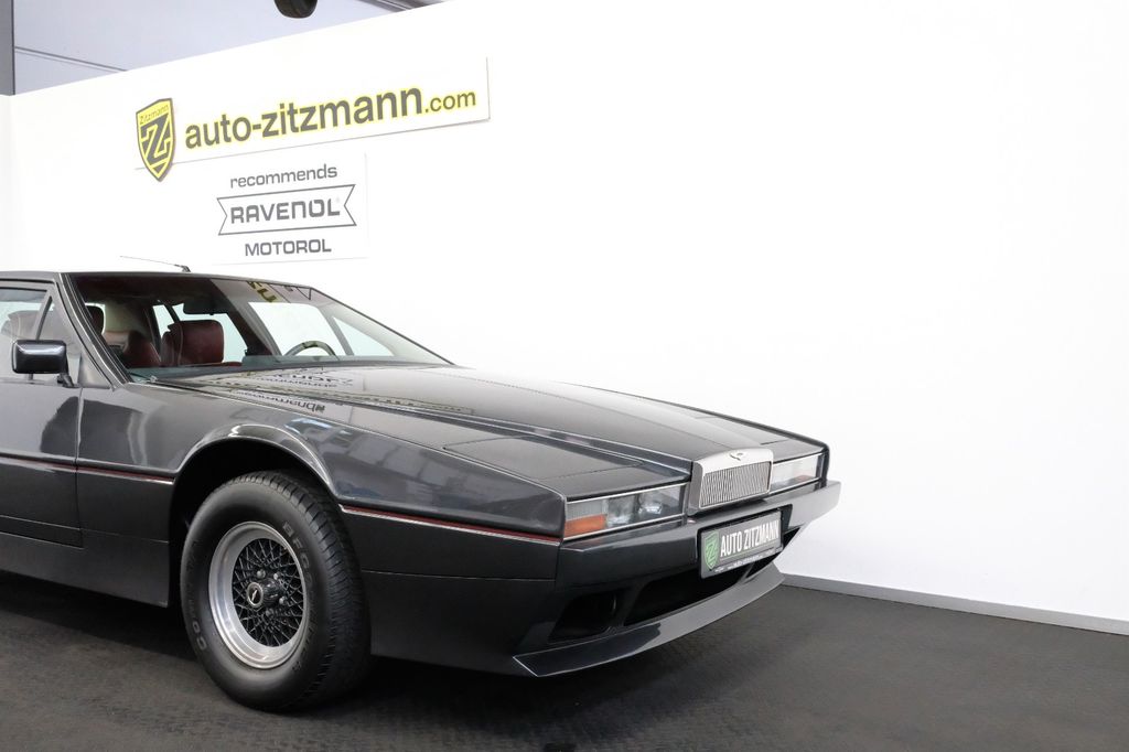 Aston Martin Lagonda 1986