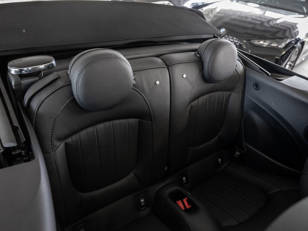 MINI Cooper S Cabrio 2023