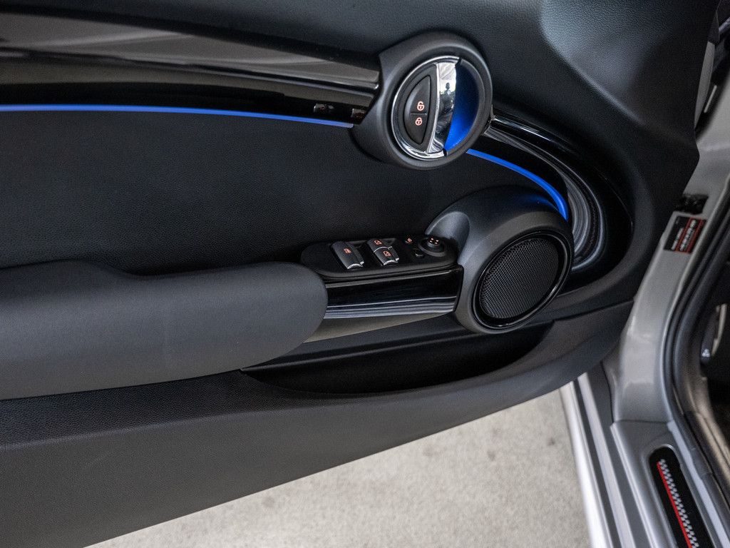 MINI Cooper S Cabrio 2023