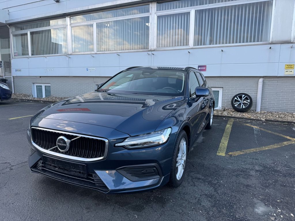 Volvo V60 2022