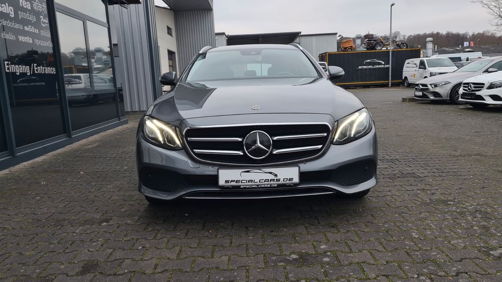Mercedes-Benz E 300 2020