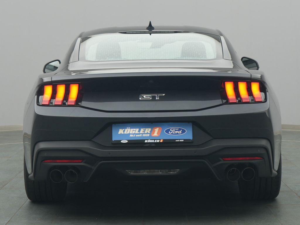 Ford Mustang 2025