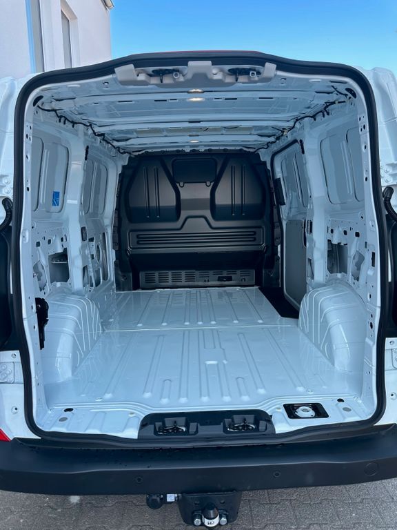 Ford Transit Custom 2024