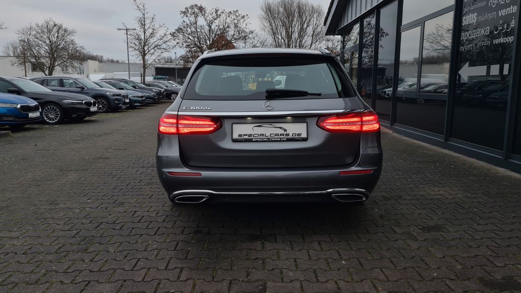 Mercedes-Benz E 300 2020