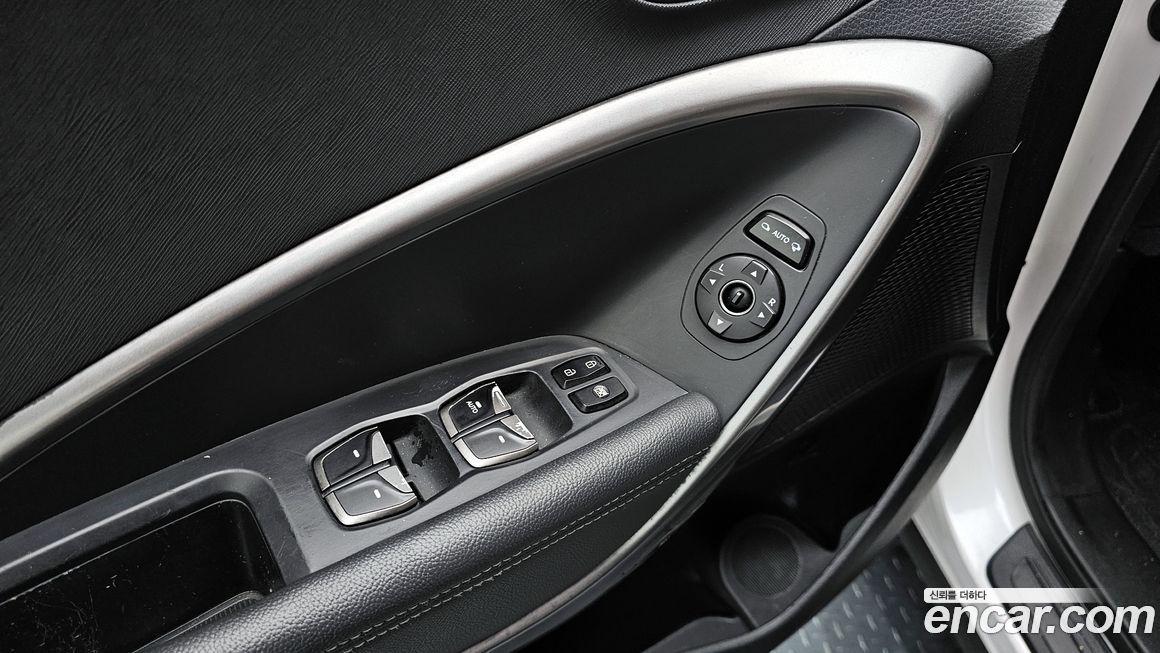 Hyundai Santafe 2016