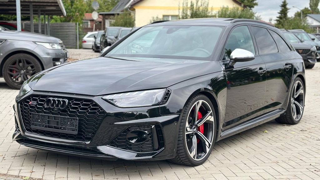 Audi RS4 2020