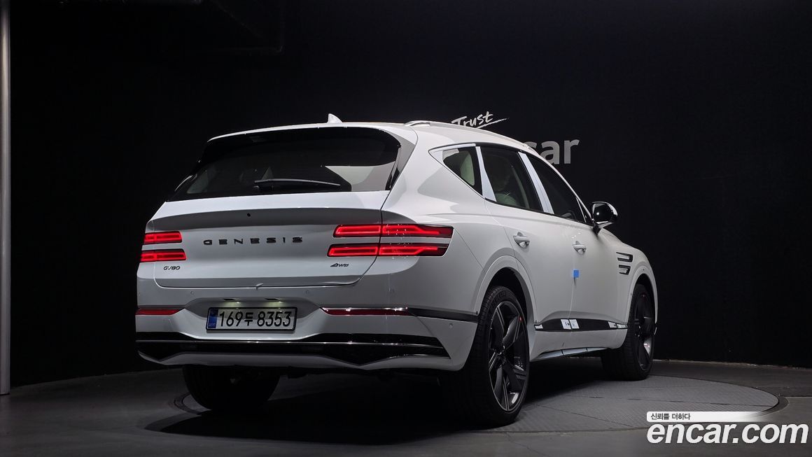 Genesis GV80 2025