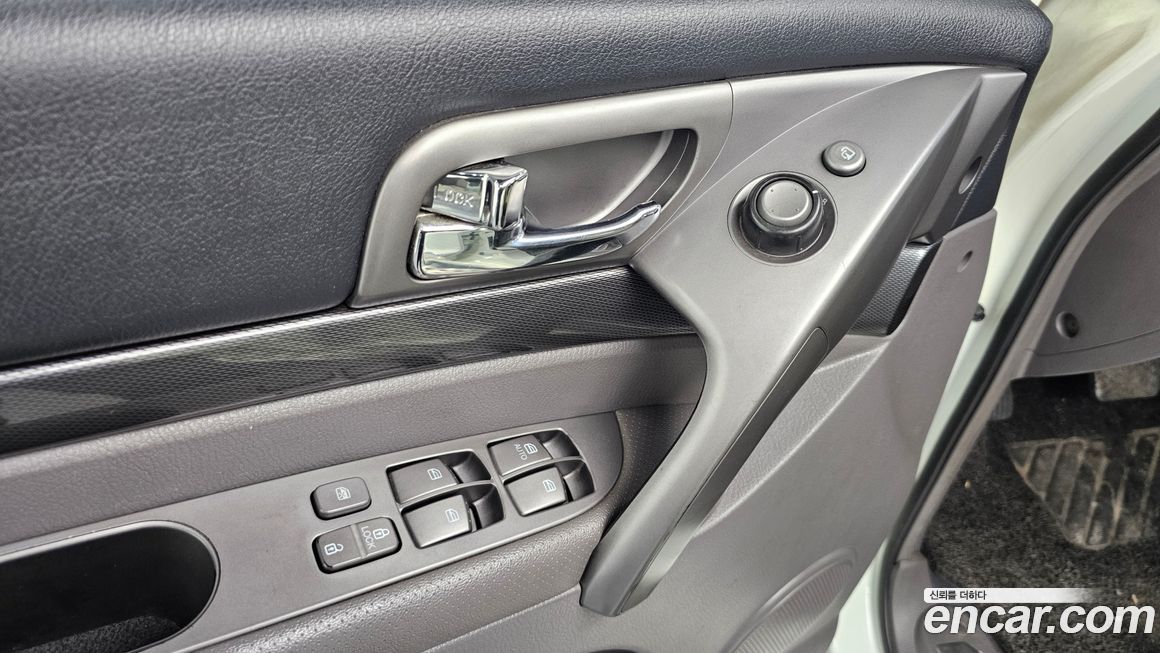 KG_Mobility_Ssangyong KORANDO 2015