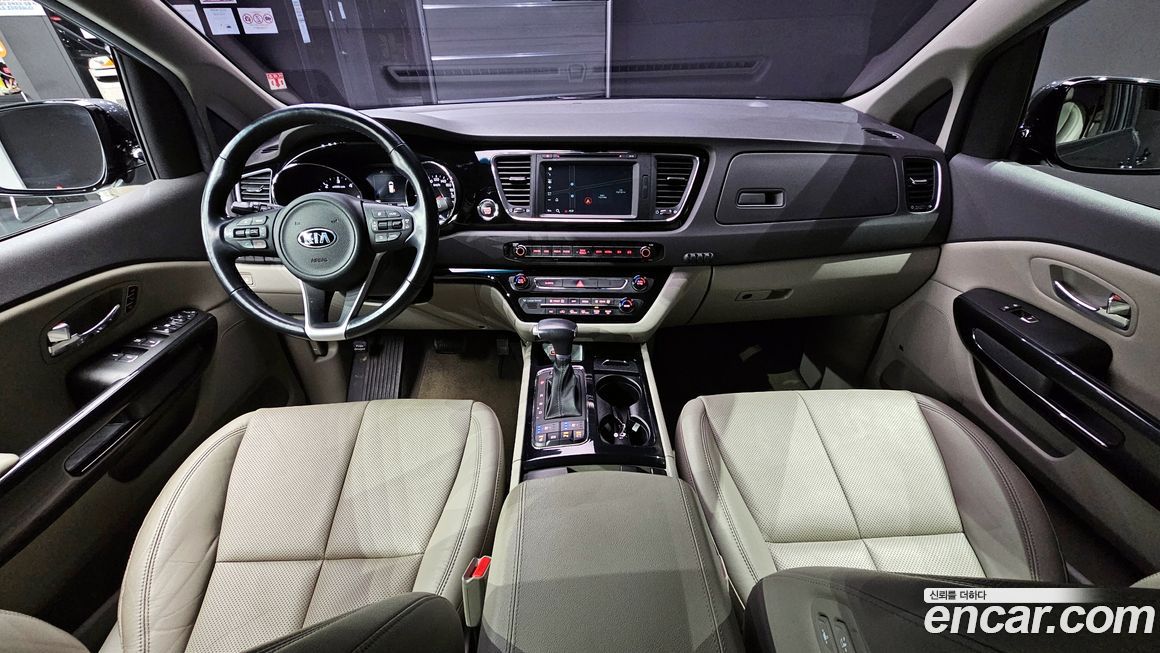 Kia Canival 2017