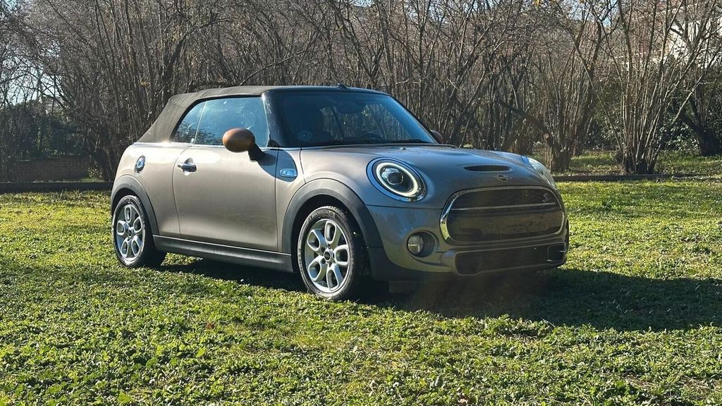 MINI Other 2019