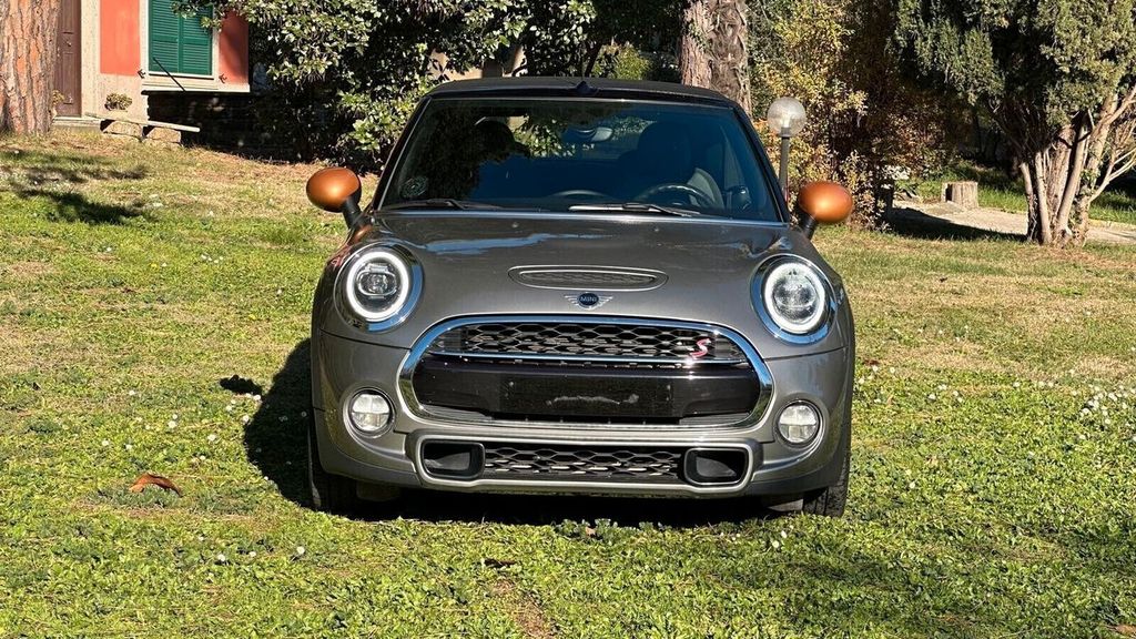 MINI Other 2019