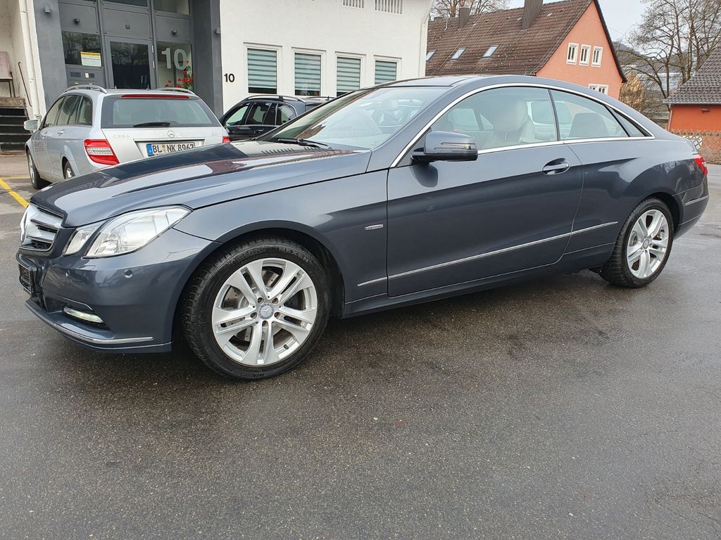 Mercedes-Benz E 350 2011
