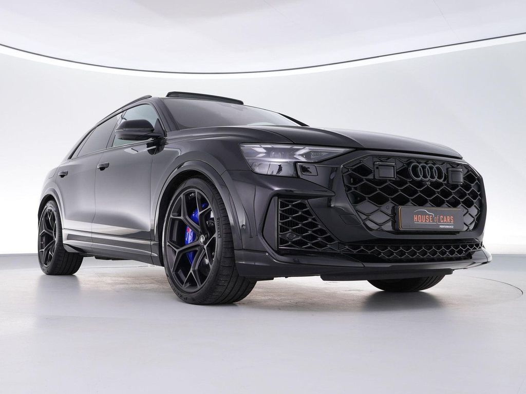 Audi RSQ8 2025