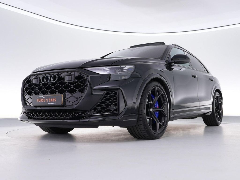 Audi RSQ8 2025