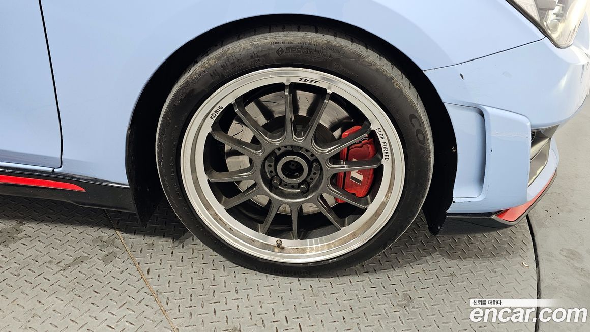 Hyundai Veloster 2019