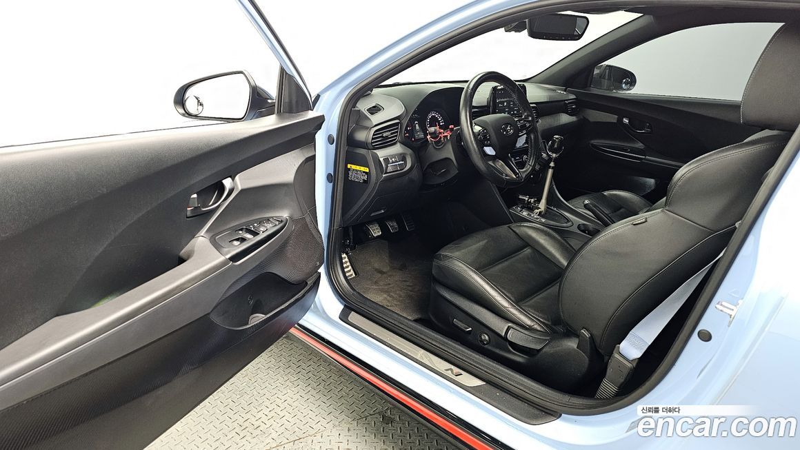 Hyundai Veloster 2019