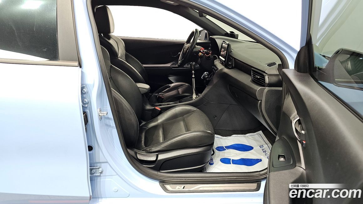 Hyundai Veloster 2019