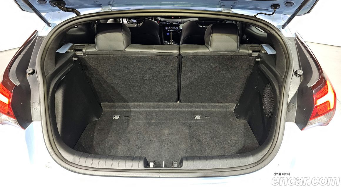 Hyundai Veloster 2019