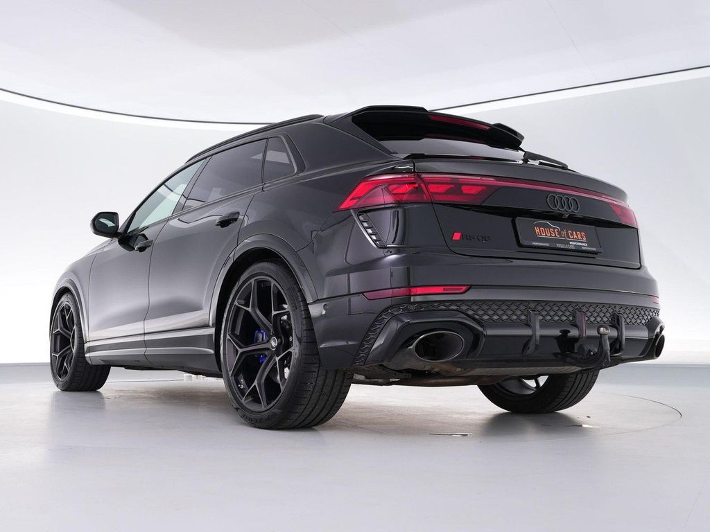 Audi RSQ8 2025