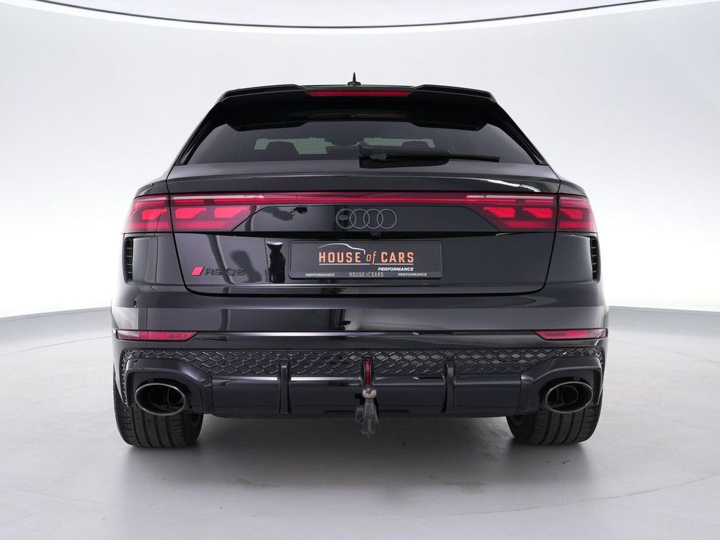 Audi RSQ8 2025