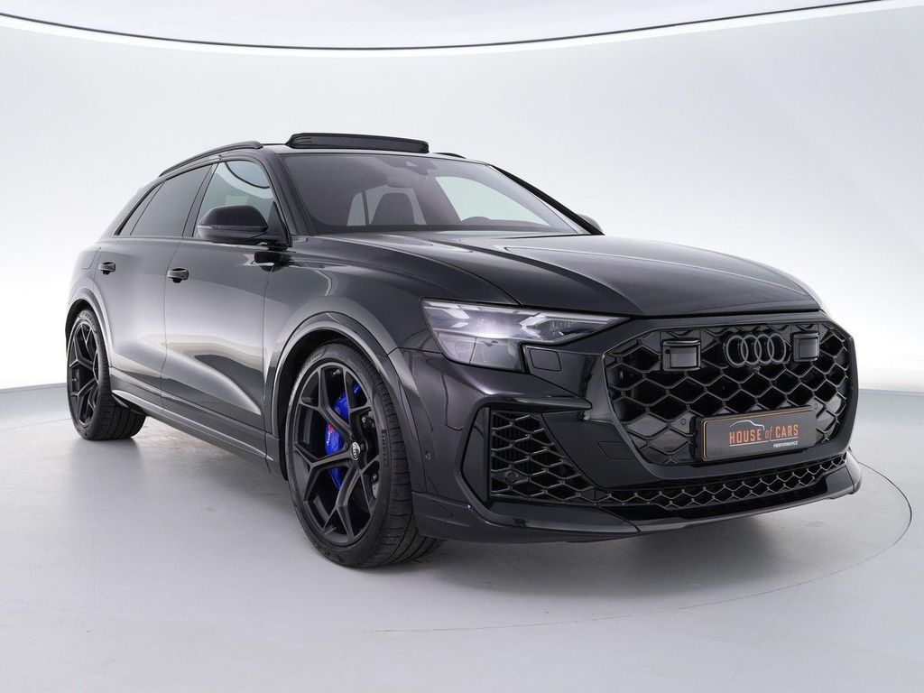 Audi RSQ8 2025