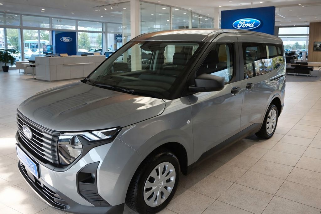 Ford Tourneo Courier 2025