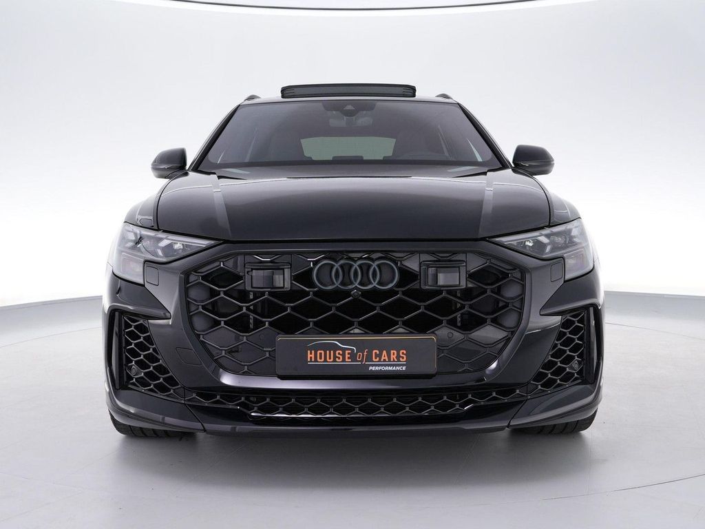 Audi RSQ8 2025