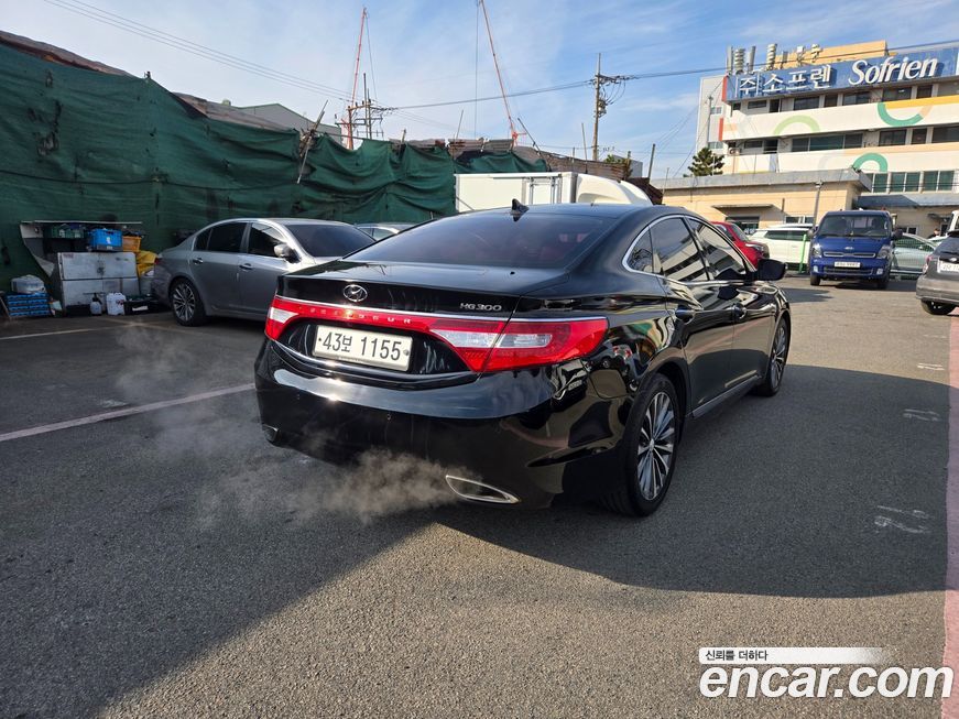 Hyundai Grandeur 2013