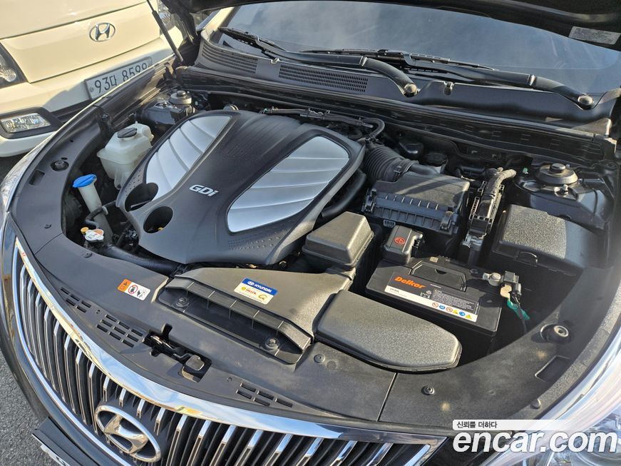 Hyundai Grandeur 2013